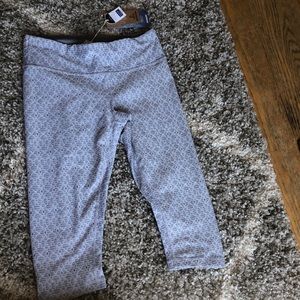 PRANA CAPRI LEGGINGS